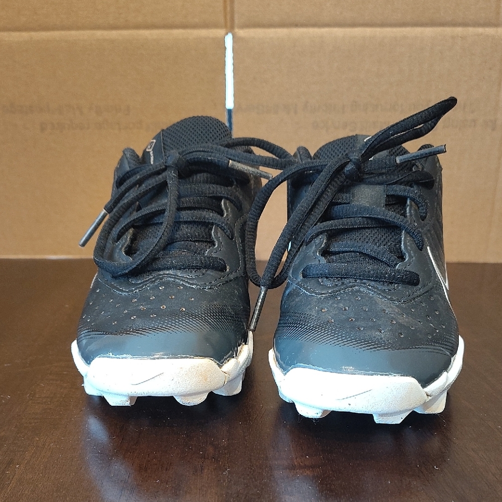 Nike Kids Black and White Cleats - Youth Soccer/Football Sneakers